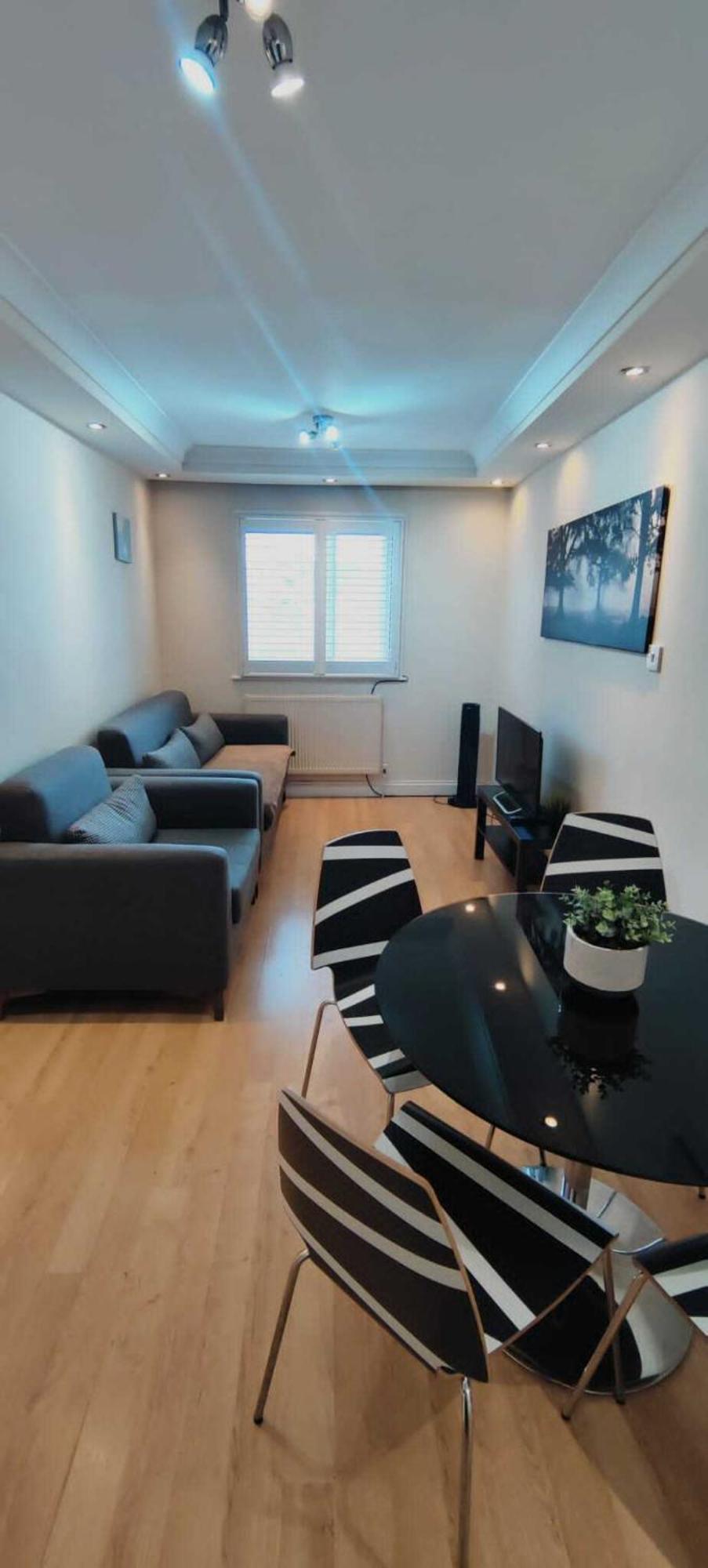 Kings City Centre Apartments Londra Exterior foto